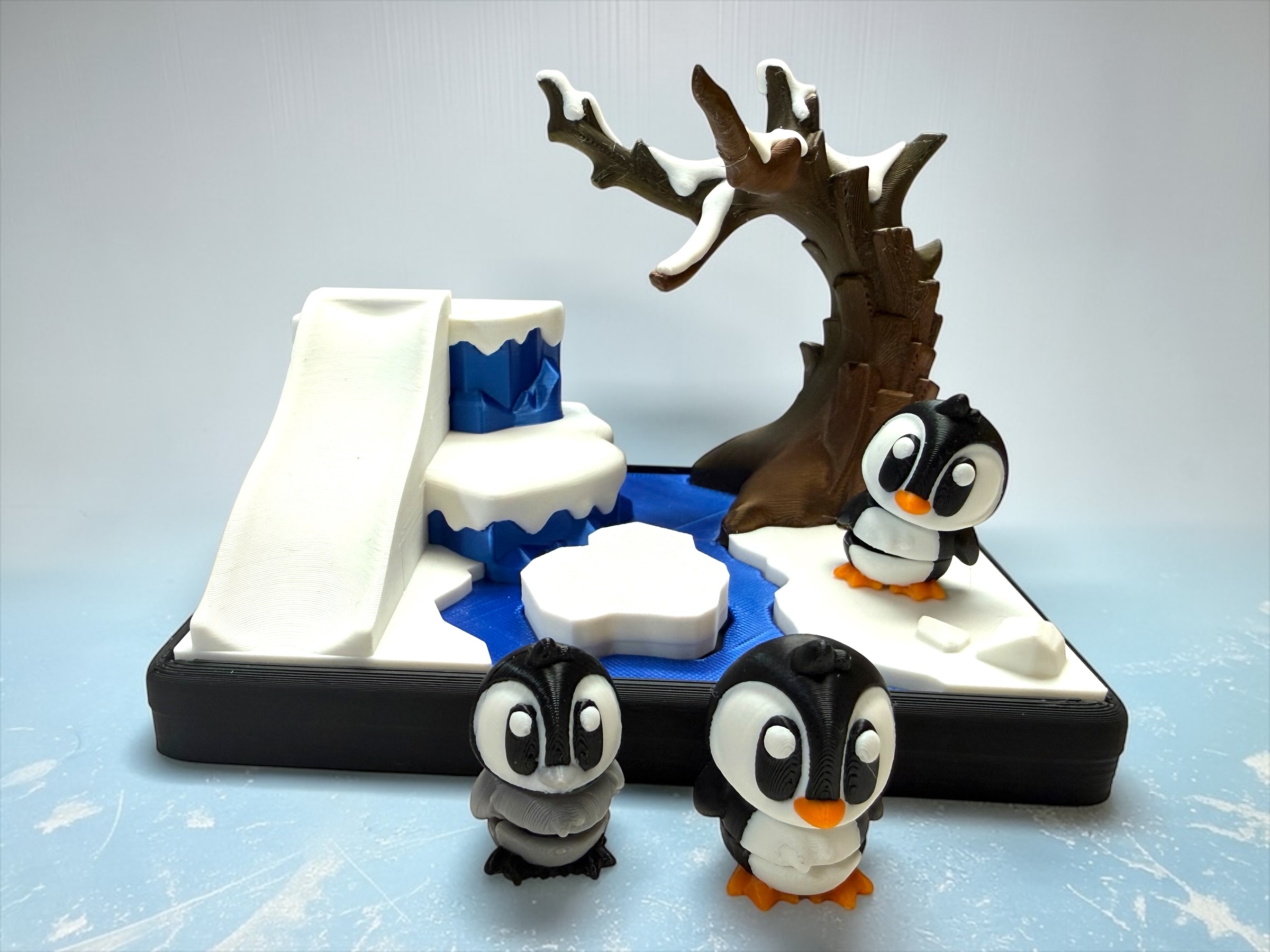 Mini Penguin Play Set